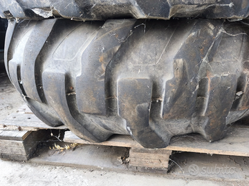 16.9 o 16.5-28 per terna Pala o trattore