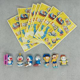 7 Personaggi Doraemon con cartine - Kinder 2004