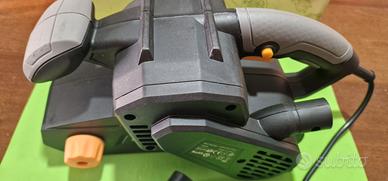 Levigatrice a Nastro Jellas