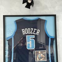 Carlos Boozer Utah Jazz Signed Jersey in cornice
