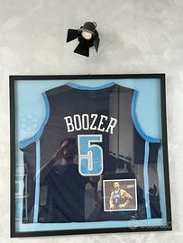 Carlos Boozer Utah Jazz Signed Jersey in cornice
