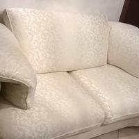 Divano 2 posti stoffa classico da arredamento 