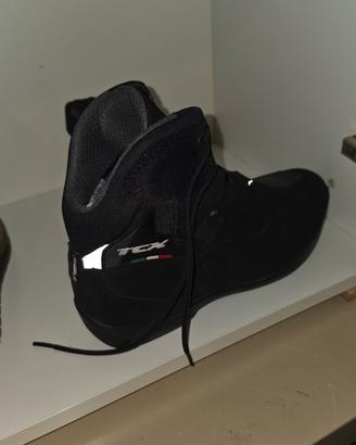 scarpe moto TCX
