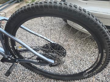 2 ruote complete rockrider con gomme michelin
