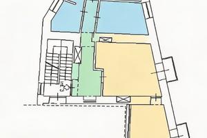 Vomero, trilocale con balconi e posto auto