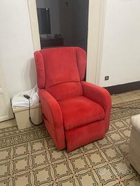 Poltrona reclinabile motorizzata