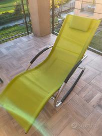 sedia sdraio a dondolo