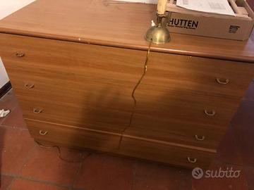 Cassettiera 4 cassetti