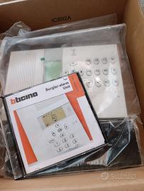 centrale comunicatore BTicino living