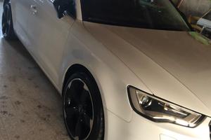 Audi A3 Sportback tetto apribile e cerchi18 pelle