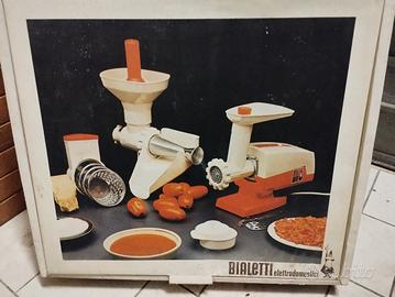 tritacarne e passa pomodoro Bialetti 