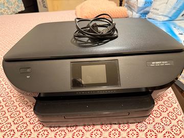 HP ENVY 5640 Stampante Multifunzione e-A