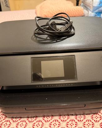 HP ENVY 5640 Stampante Multifunzione e-A