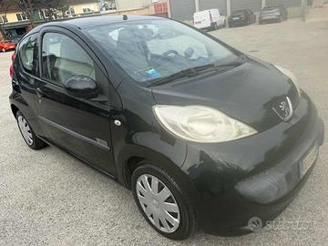 PEUGEOT 107 1.0 68CV 3p. Sweet Years senza lavor