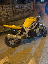 Suzuki SV650
