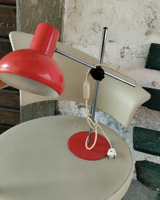 Lampada da tavolo