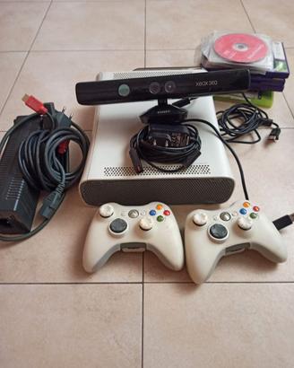 Xbox 360 e Kinect più giochi