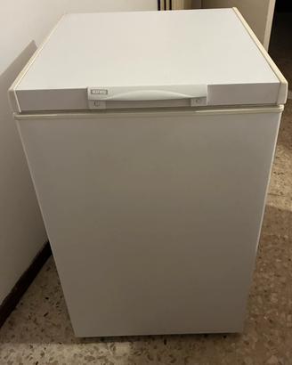 Ignis ICF110 AP/1 Congelatore a pozzo