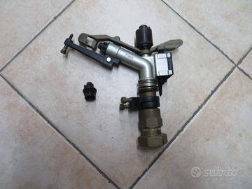 Irrigatore a battente per giardino / orto