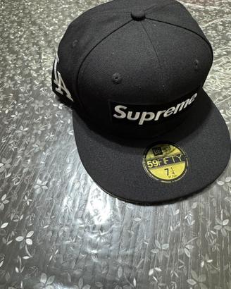 cappello supreme