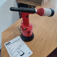 rivettatrice olopneumatica RAC180