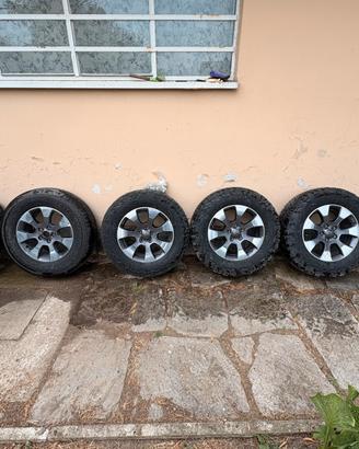Gomme e cerchi wrangler