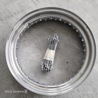 Cerchio e raggi Softail