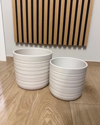 Vasi in ceramica in blocco a 20 euro