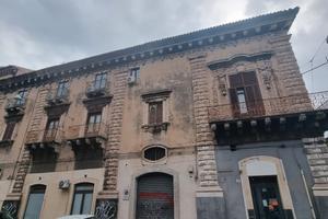 Plebiscito imponente appartamento mq. 566