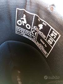 Stivali alpinestars tech7 m.37 comprati 8mesi fa