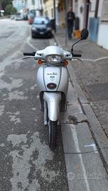 Aprilia Scarabeo 50 - 2012