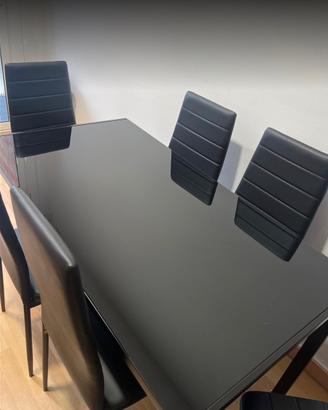 Tavolo da pranzo