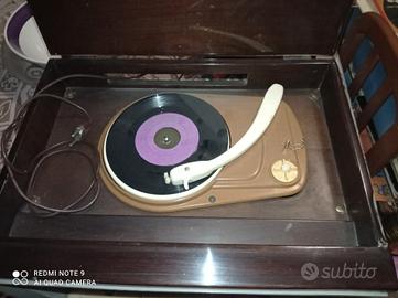 RADIO GIRADISCHI. VINTAGE 