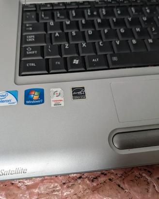 Toshiba Satellite Pro L450-13L - Intel Core 2 Duo