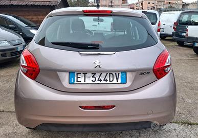 PEUGEOT 208 1.4 HDi 68 CV 5 porte Active