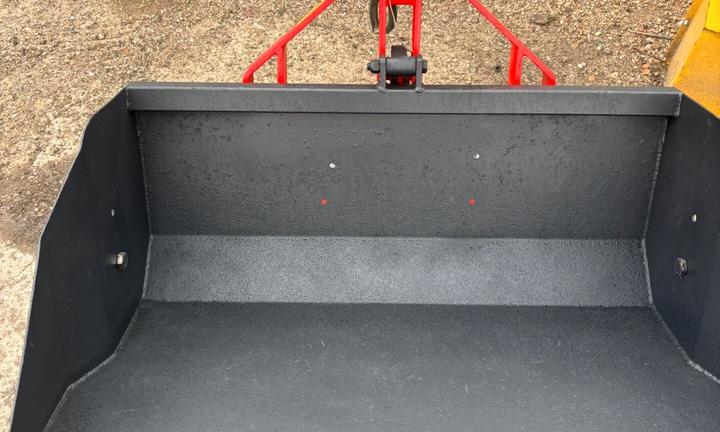 B50 - Benna ribaltabile per trattore