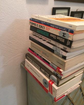 Non buttare i tuoi libri RITIRO SGOMBERO LIBRI