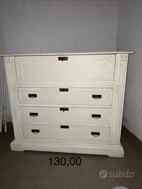 Cassettiera da camera