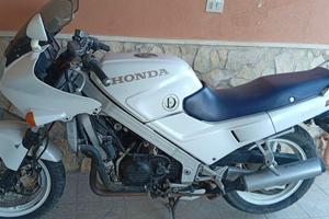 Honda VF 750 del 1984