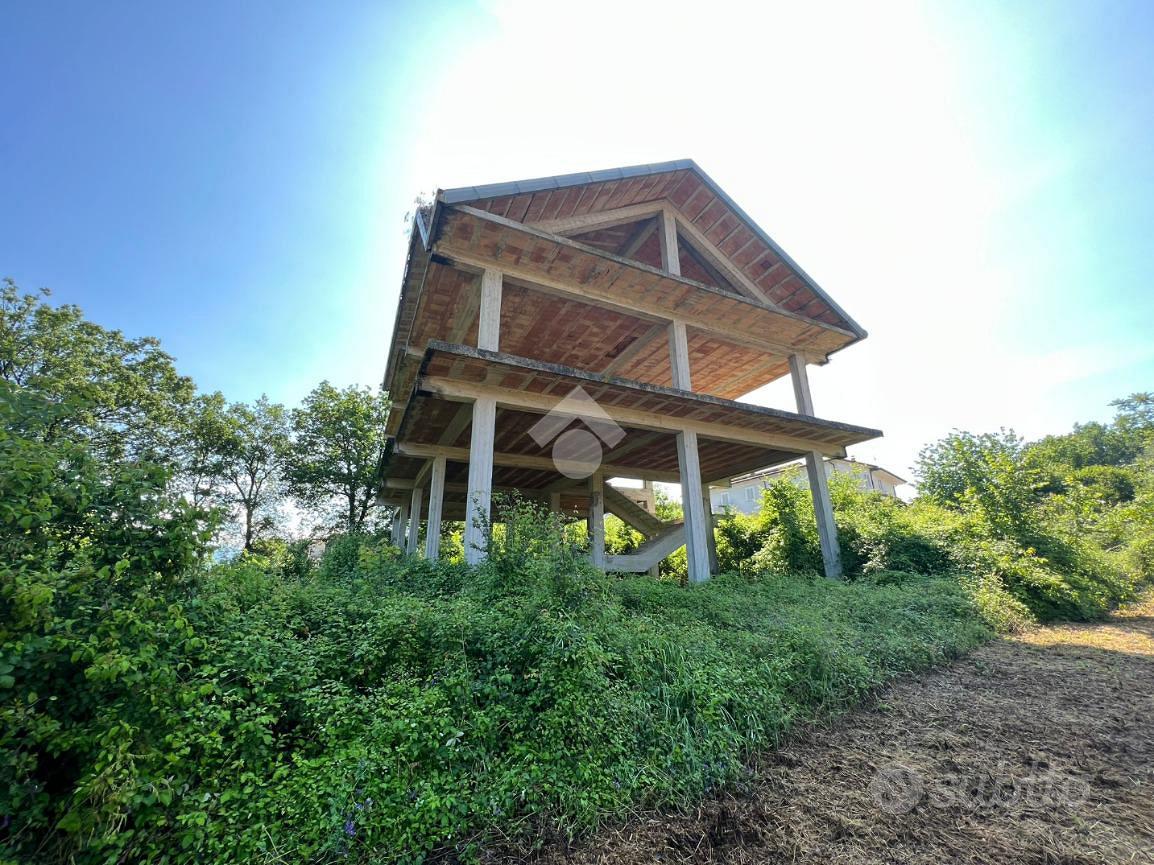 RUSTICO A MONTE SAN GIOVANNI CAMPANO - Altro