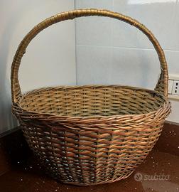 Cesta per raccolta castagne, funghi o legna