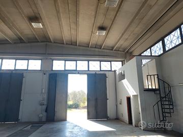 Capannone industriale