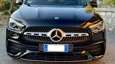 Mercedes-Benz GLA180 automatic Premium