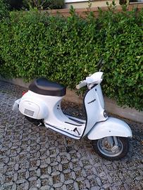 Piaggio Vespa 50 R (V5A1) - 1974