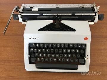 MACCHINA DA SCRIVERE VINTAGE