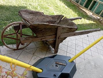 Carriola Antica in legno, inizi 900