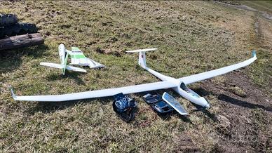 Aliante motorizzato Duo Discus