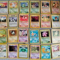 Lotto di 217 carte pokemon