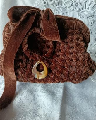 Clucth Bag da 20cm in velluto marrone mesciato