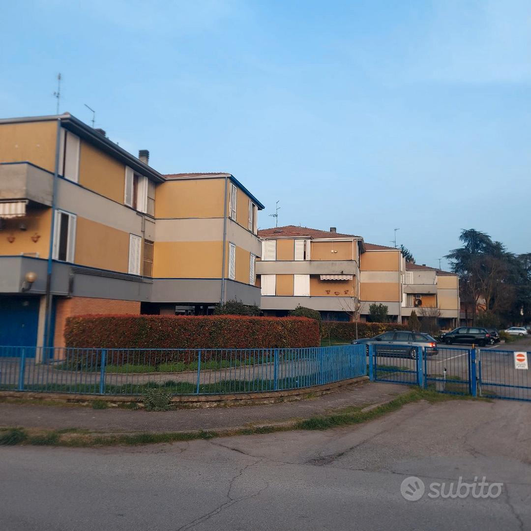 Trecasali 18 km pr nord signorile ampio 3 camere - Vista 3